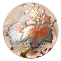 Embossed Hand Painted Shell Natural Pendant