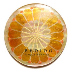 Embossed Hand Painted Shell Natural Pendant