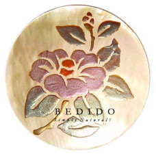 Embossed Hand Painted Shell Natural Pendant