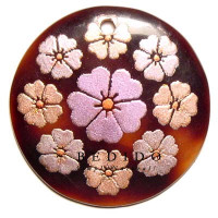 Embossed Hand Painted Shell Natural Pendant