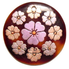 Embossed Hand Painted Shell Natural Pendant