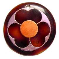 Embossed Hand Painted Shell Natural Pendant