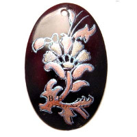 Embossed Hand Painted Shell Natural Pendant