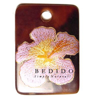 Embossed Hand Painted Shell Natural Pendant