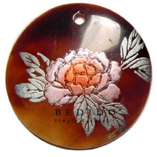 Embossed Hand Painted Shell Natural Pendant