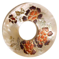 Embossed Hand Painted Shell Natural Pendant