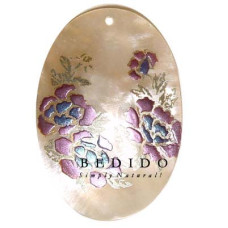 Embossed Hand Painted Shell Natural Pendant