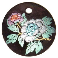 Embossed Hand Painted Shell Natural Pendant