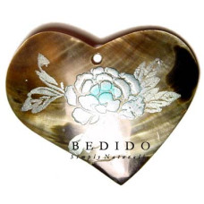 Embossed Hand Painted Shell Natural Pendant