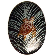 Embossed Hand Painted Shell Natural Pendant