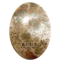 Embossed Hand Painted Shell Natural Pendant