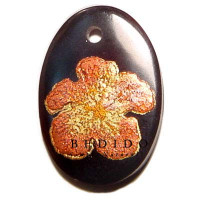 Embossed Hand Painted Shell Natural Pendant