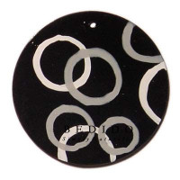 Embossed Hand Painted Shell Natural Pendant