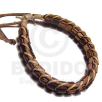Palmwood Cylinder Wood Beads in Macrame Beige