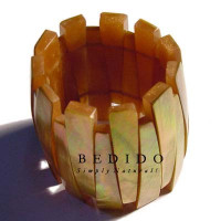 Natural Shell Bangle