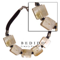 Natural Beads Bracelet